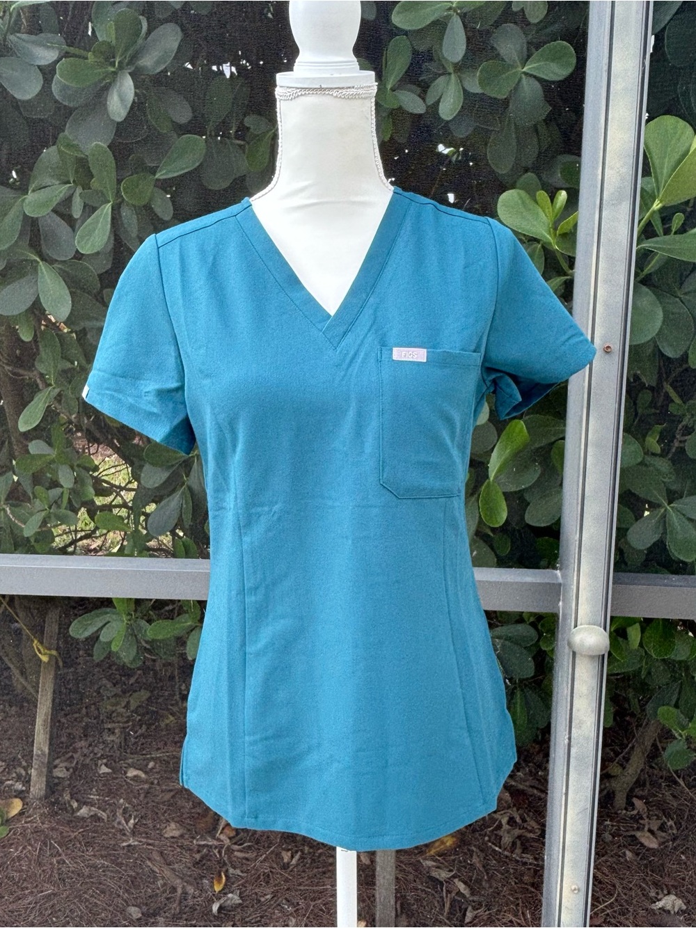 FIGS Catarina Scrub Top XS Teal Blue V-Neck Medical Nurse Uniform NWT